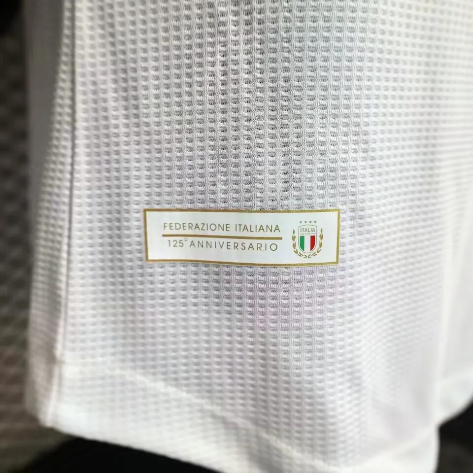 イタリア代表 2023/2024 ユニフォーム 125 周年記念エディション Tシャツ